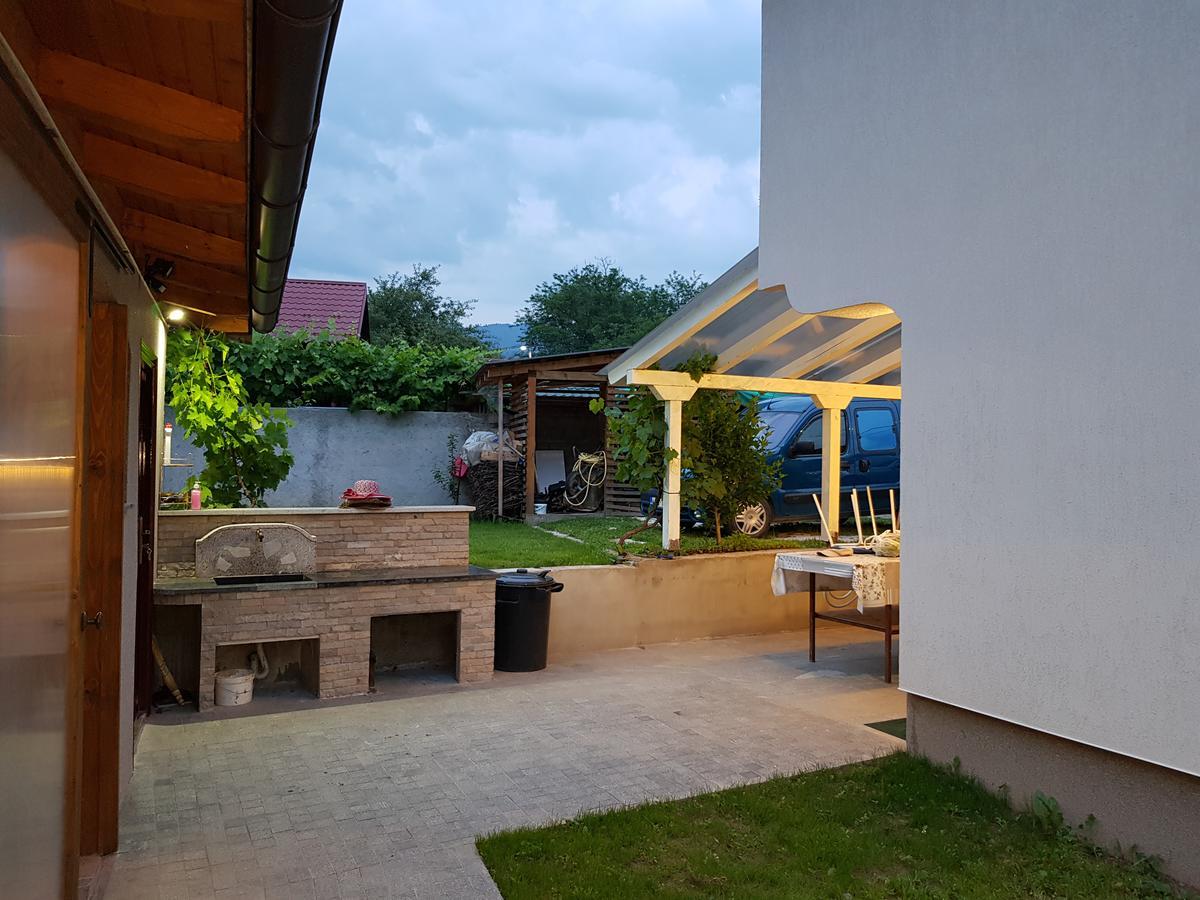 קונייץ' Lakeview Rest Home מראה חיצוני תמונה