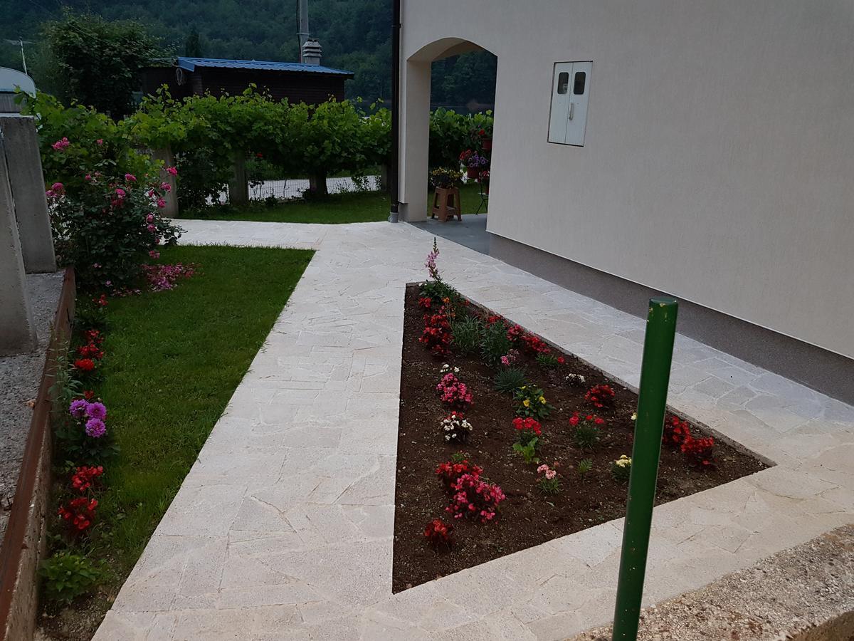 קונייץ' Lakeview Rest Home מראה חיצוני תמונה
