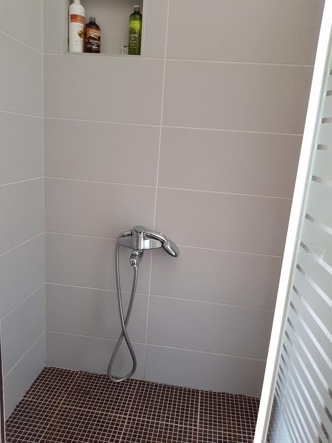 קונייץ' Lakeview Rest Home מראה חיצוני תמונה