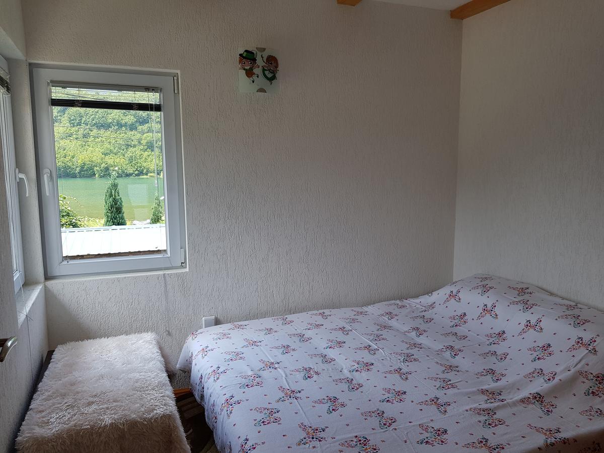 קונייץ' Lakeview Rest Home מראה חיצוני תמונה